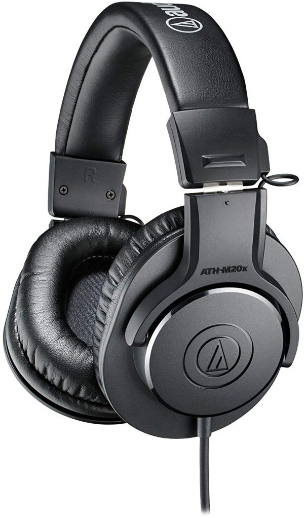 Best Studio Monitor Headphones in India fret.in